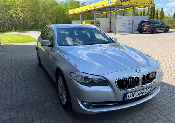 BMW Seria 5 cena 47500 przebieg: 187000, rok produkcji 2011 z Białystok małe 79